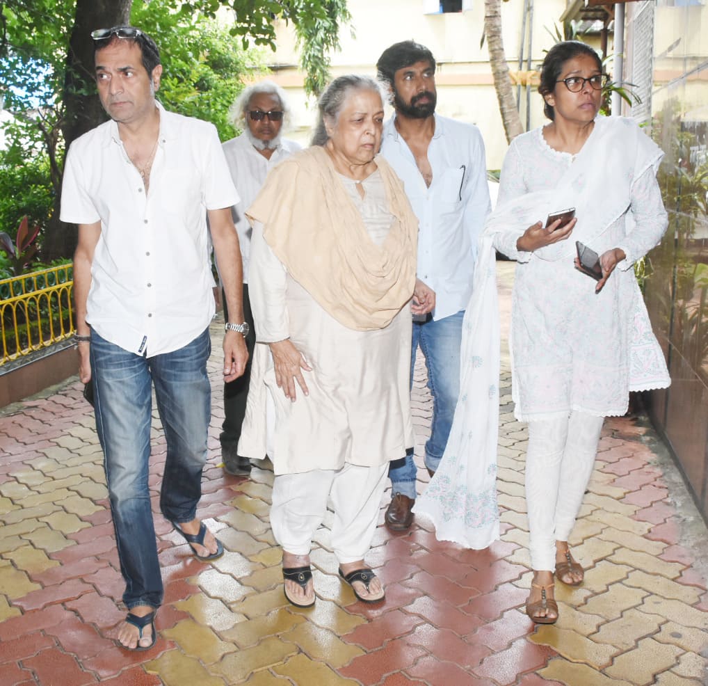 Swara Bhasker Supports TMC's Mahua Moitra Over Her 'Meat-Eating' Goddess  Remark Amid Kaali Row