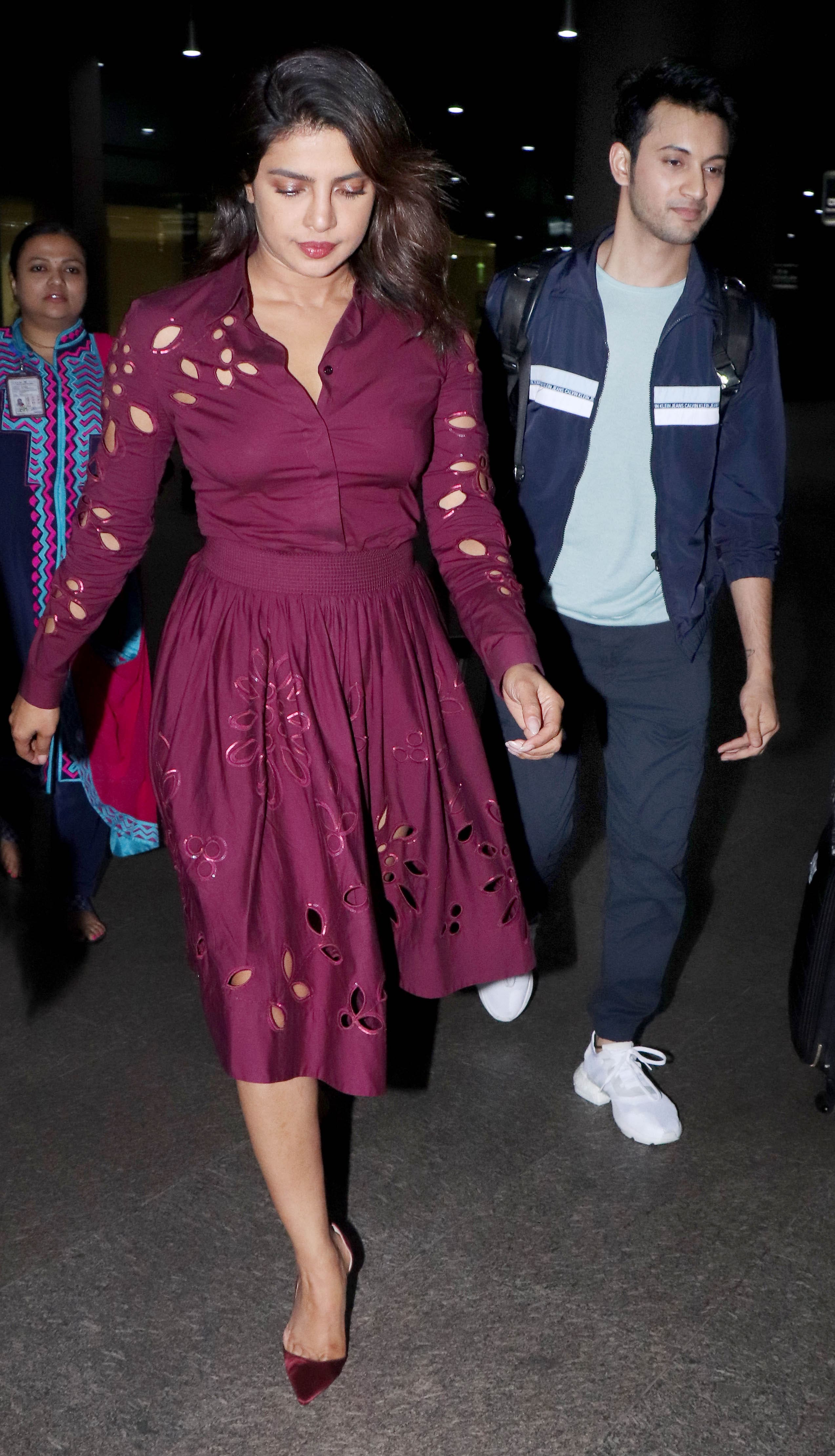 Photo Gallery: Priyanka Chopra and Rohan Saraf spotted in Mumbai | News ...