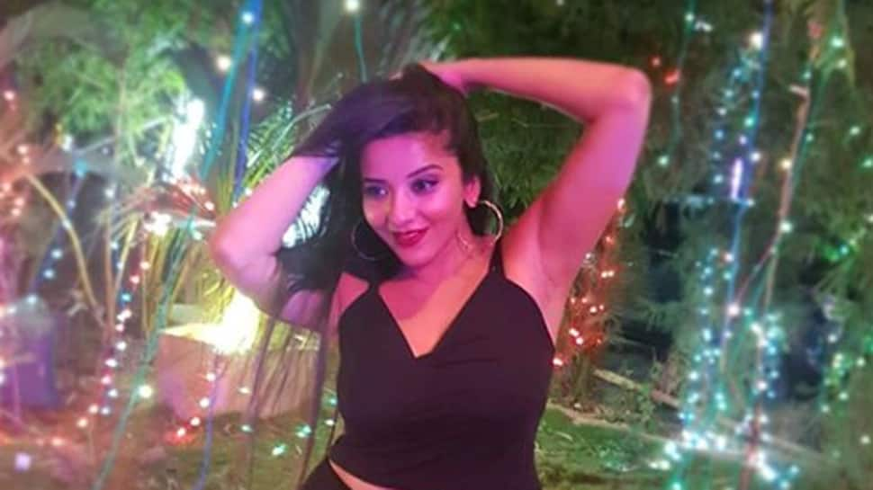 Monalisa oozes oomph in an all-black outfit with a plunging neckline—Pics