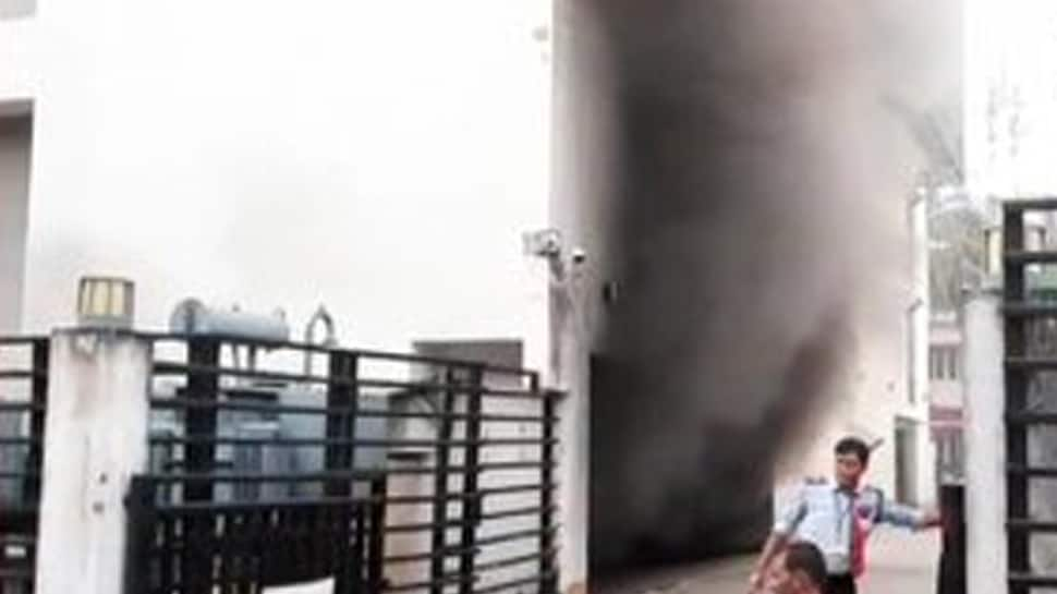 Massive fire breaks out in Kolkata mall, 15 fire tenders rushed to spot