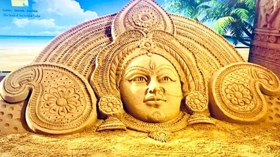 Sudarsan Pattnaik shares breathtaking sand art creation of Maa Durga on Pujo festivity