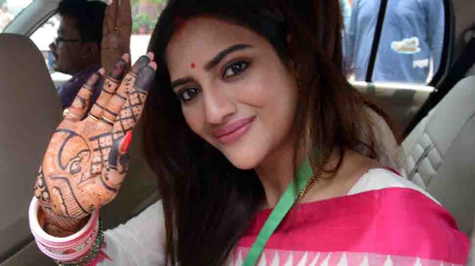 Congress MP Nusrat Jahan celebrates Durga Ashtami with husband in Kolkata