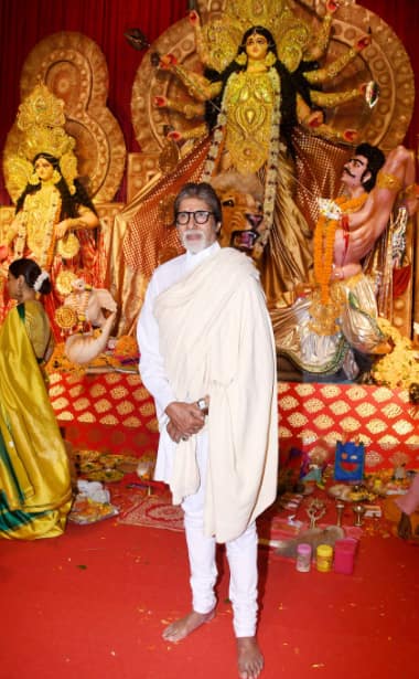 Amitabh Bachchan at Durga Puja pandal