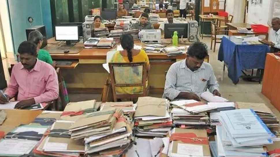 Centre hikes Dearness Allowance by 5 percent, to benefit 1.12 crore government employees and pensioners