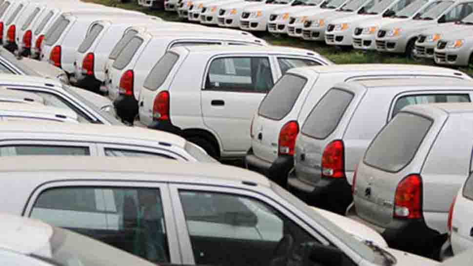 India&#039;s September passenger vehicle sales dive 24% as slowdown persists