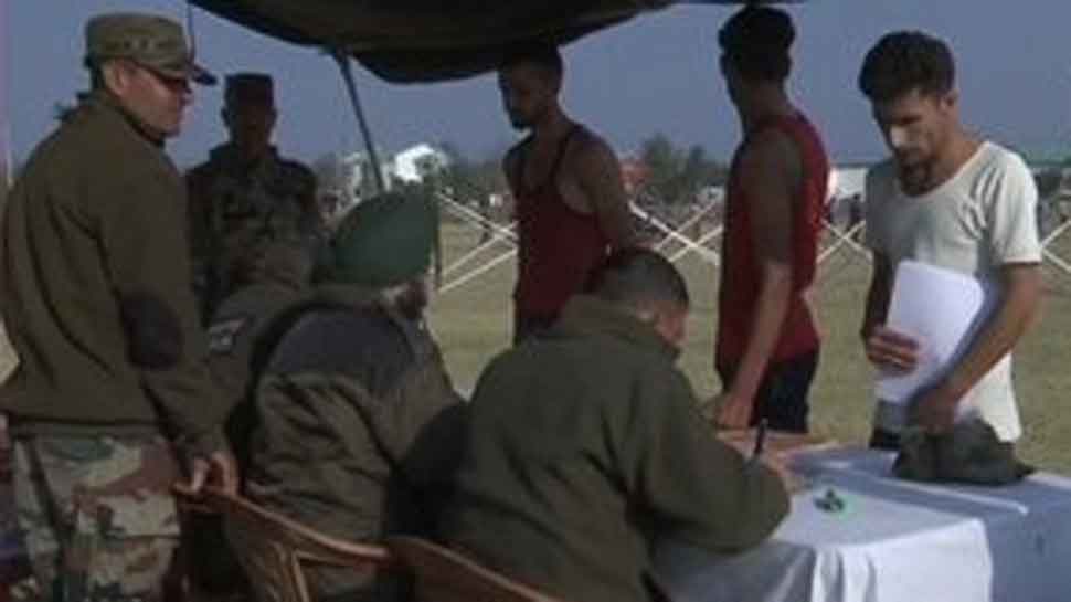 Youth, women in huge number participates in police recruitment drive in Jammu and Kashmir