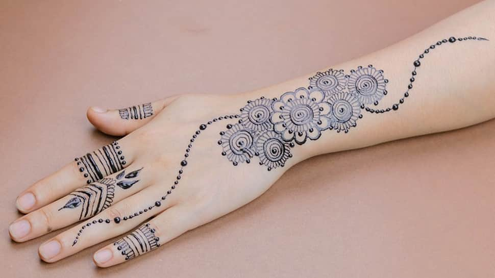 Karwa Chauth special: Best Mehendi designs to adorn your hands