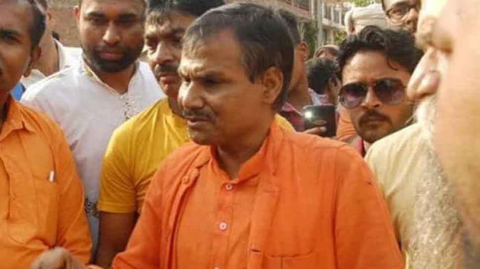 Kamlesh Tiwari&#039;s murder: One more detained from Nagpur, UP CM to meet Hindu leader&#039;s family today