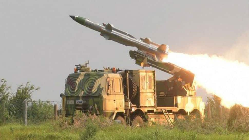 Defence Ministry to decide on Army&#039;s Rs 10,000 crore Akash missiles proposal for Pakistan, China border