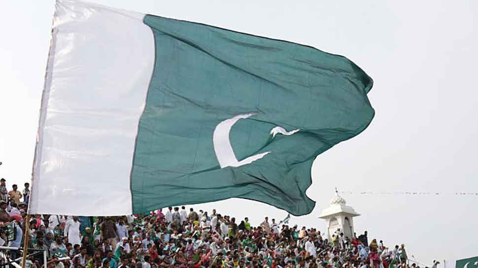 Pakistan&#039;s Azadi March to reach Islamabad on October 31, over one lakh people to join