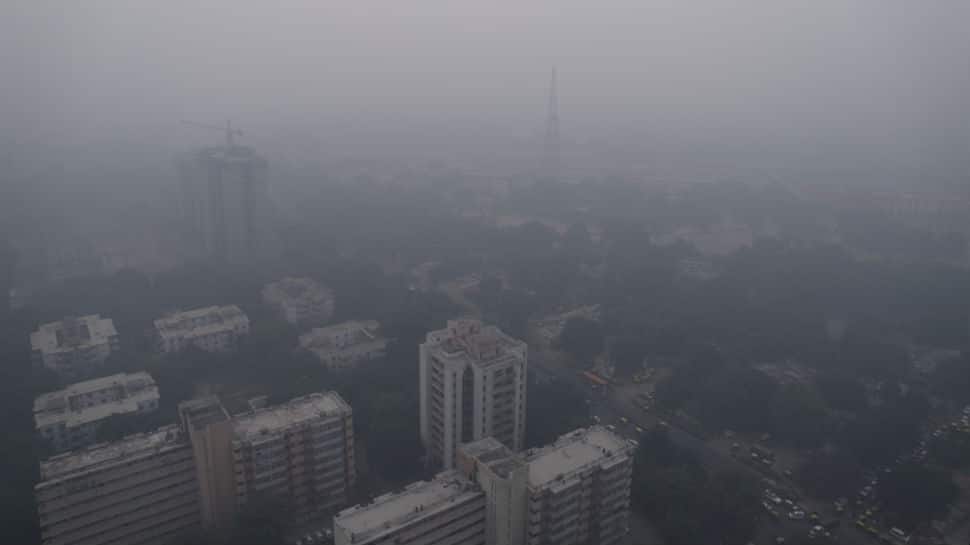 Air quality deteriorates as smoky haze continues to shroud Delhi-NCR; Ghaziabad, Noida most polluted  