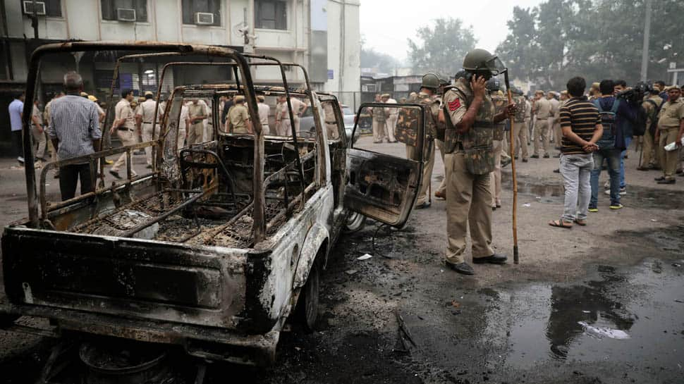 Tis Hazari clash: Delhi HC Bar Association to boycott work on Monday