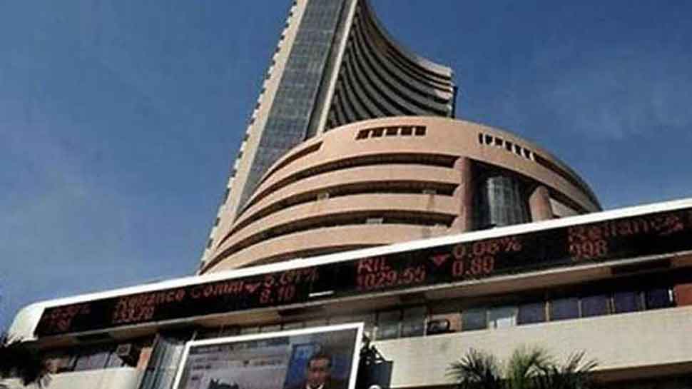 Sensex today closes 330 points down, Nifty at 11,900; YES Bank, IndusInd Bank, ICICI Bank top gainers 