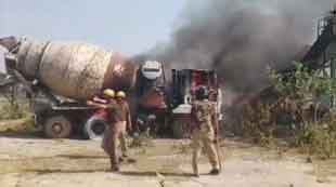 Day after clashes in Unnao, farmers set crusher plant vehicle, pipe on fire, police deployed     