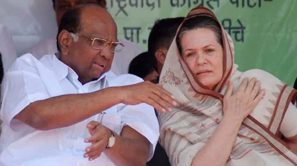 Sharad Pawar meets Sonia Gandhi to hold talks over Congress-NCP-Shiv Sena goverment in Maharashtra