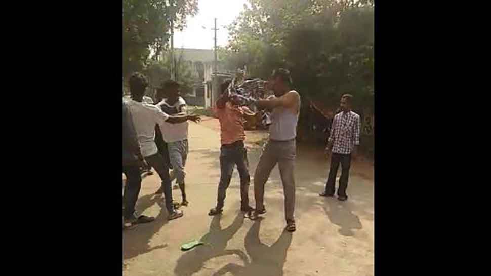 Constable beaten up in Andhra for taking pictures of traffic rule violators 