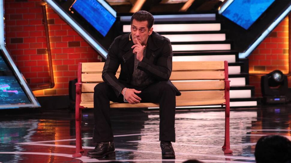 Bigg Boss 13 weekend ka vaar written updates: Salman Khan reprimands contestants for their behaviour