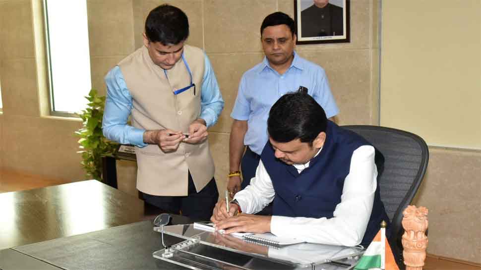 Devendra Fadnavis sanctions Rs 5,380 crore to aid unseasonal rains-hit farmers 