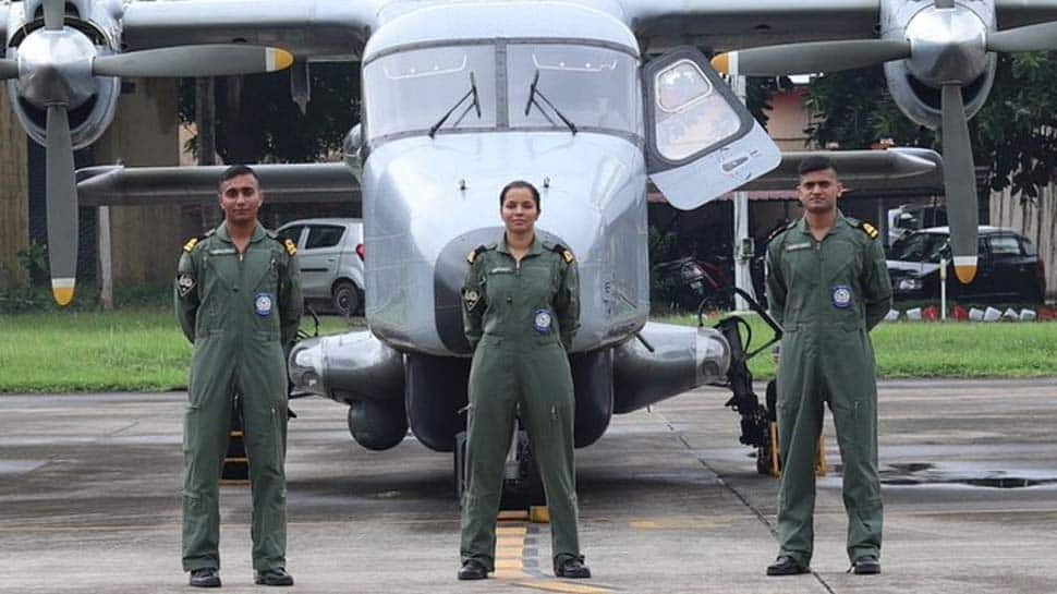 Sub-lieutenant Shivangi becomes first woman pilot for Indian Navy