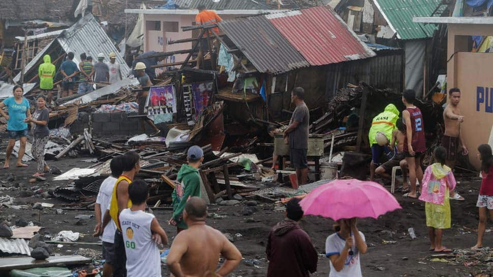 One killed as Typhoon Kammuri hits the Philippines, hundreds of flights halted