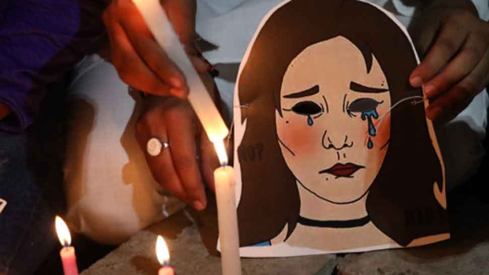 Unnao&#039;s rape victim family to get Rs 25 lakh compensation, house; trial at fast track court  