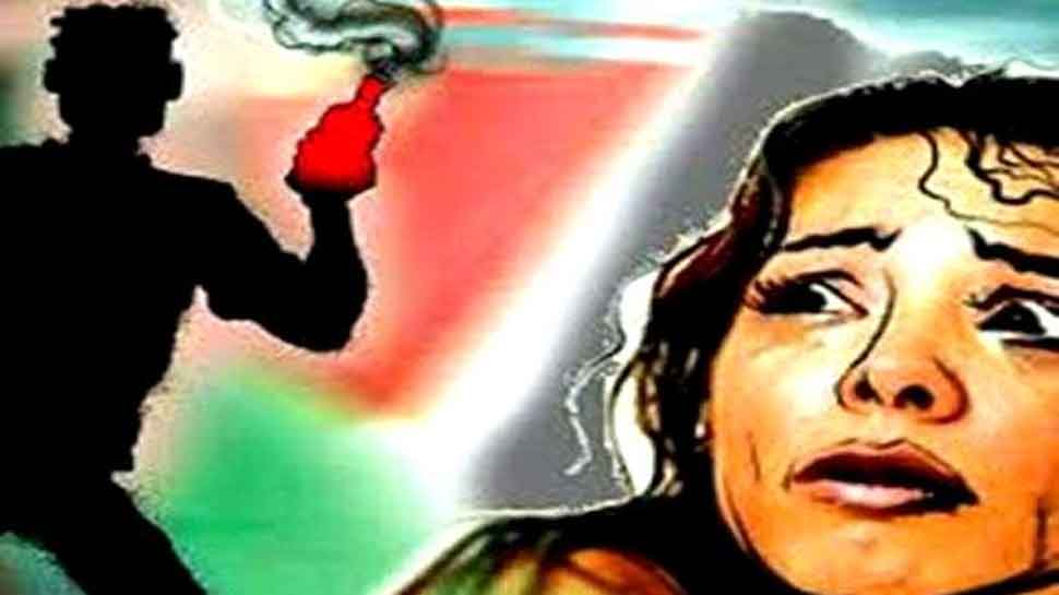 Rape victim attacked with acid by four in Uttar Pradesh&#039;s Muzaffarnagar, accused absonding