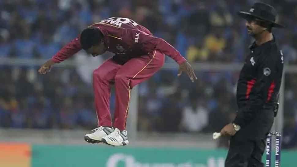 Bowling to  Evin Lewis, Nicholas Pooran helped me improve: Hayden Walsh