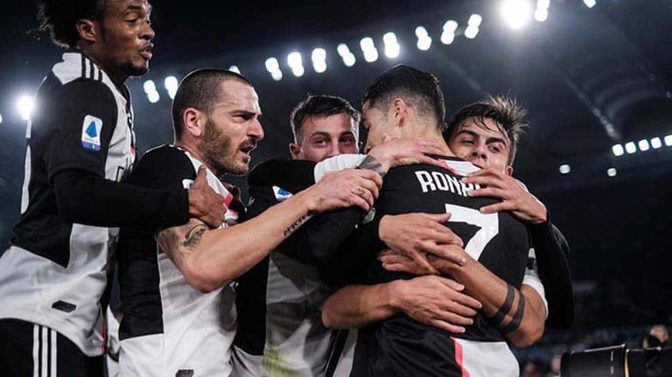 Cristiano Ronaldo Gonzalo Higuain Score Late As Juventus Beat Leverkusen 2 0 In Champions League Football News Zee News