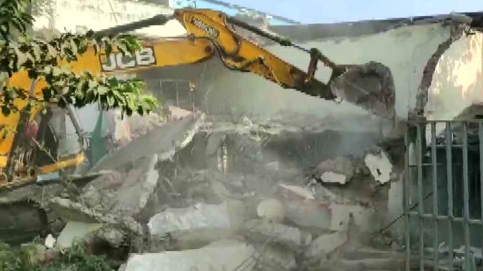 MP honey-trap: Indore Municipal Corporation demolishes Jitu Soni&#039;s brother&#039;s properties