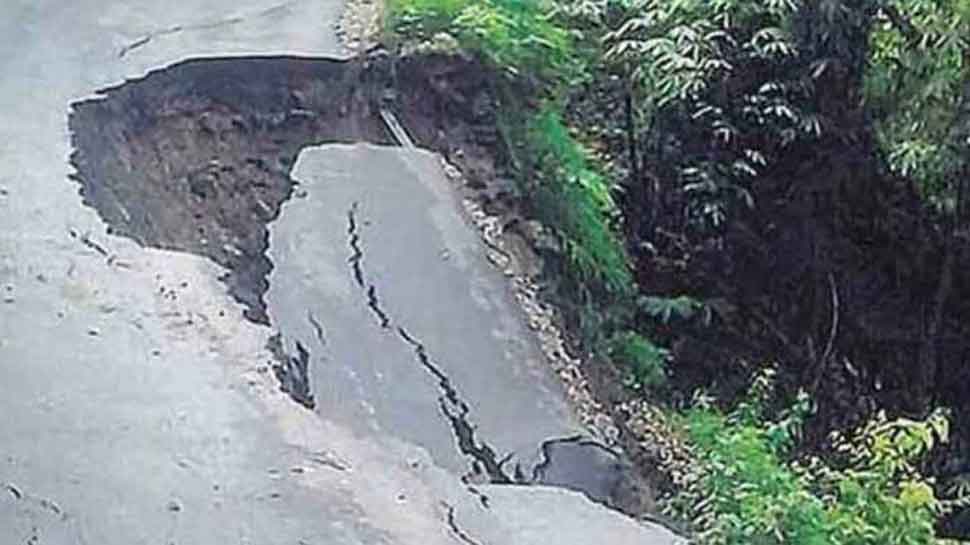 CRPF DIG dies in landslide in J-K&#039;s Ramban