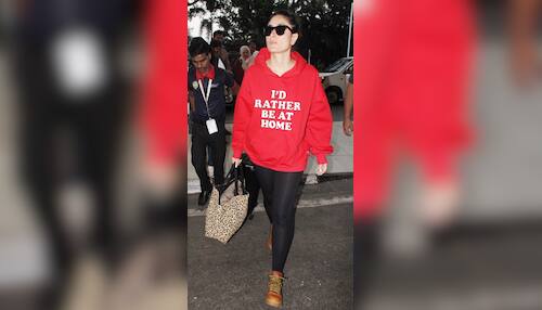 Photo Gallery: Kareena Kapoor Khans red sweatshirt shouts would