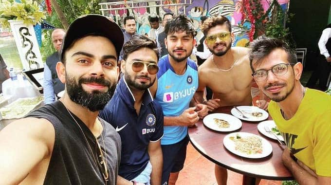 Virat Kohli and company enjoy &#039;day-off&#039; ahead of 3rd West Indies ODI