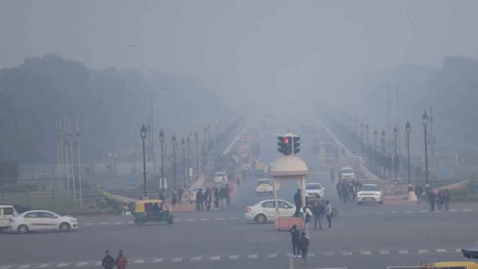 IMD issues &#039;red alert&#039; for Delhi as temperature dips to 3.6 degree celsius