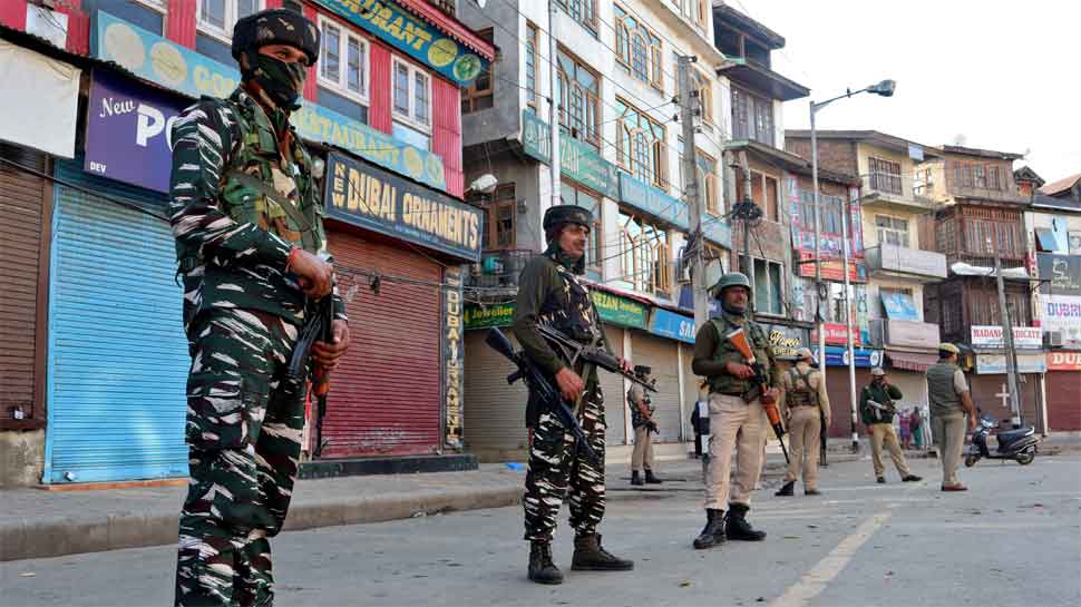 5 political leaders, detained in Srinagar for past 4 months, released by J&amp;K administration