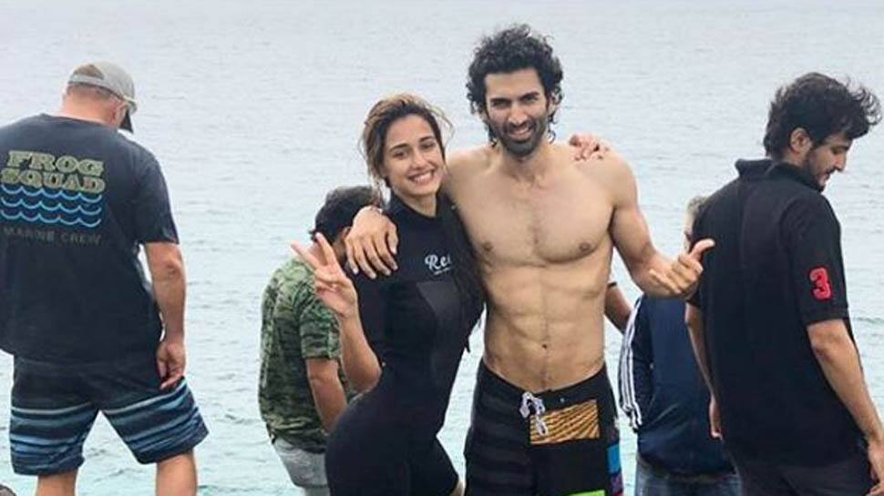 Disha Patani-Aditya Roy Kapur shoot for an underwater kissing sequence 