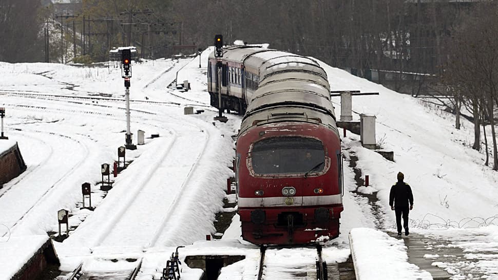 Centre identifies 15 Indian Railways routes to be operated by private players