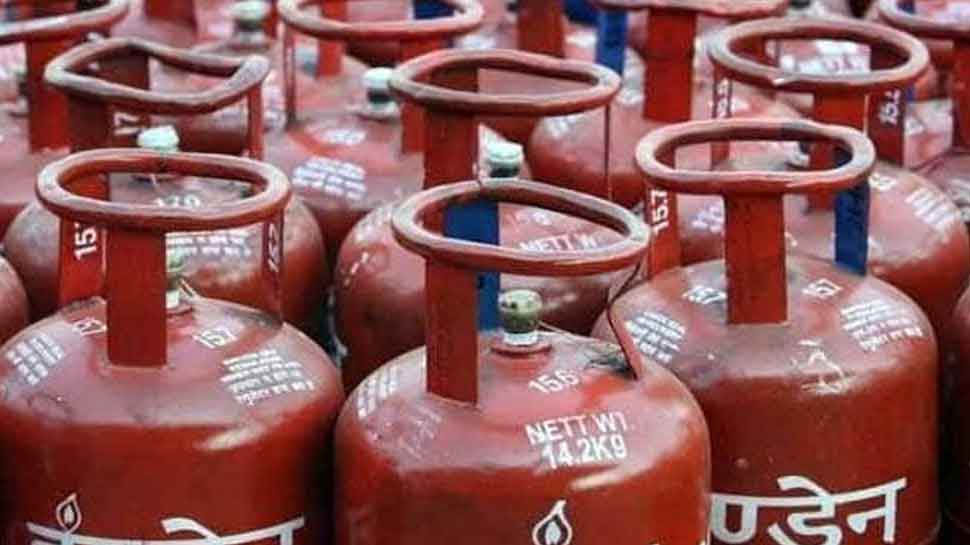 Non-subsidized LPG price hiked by Rs 19 per cylinder