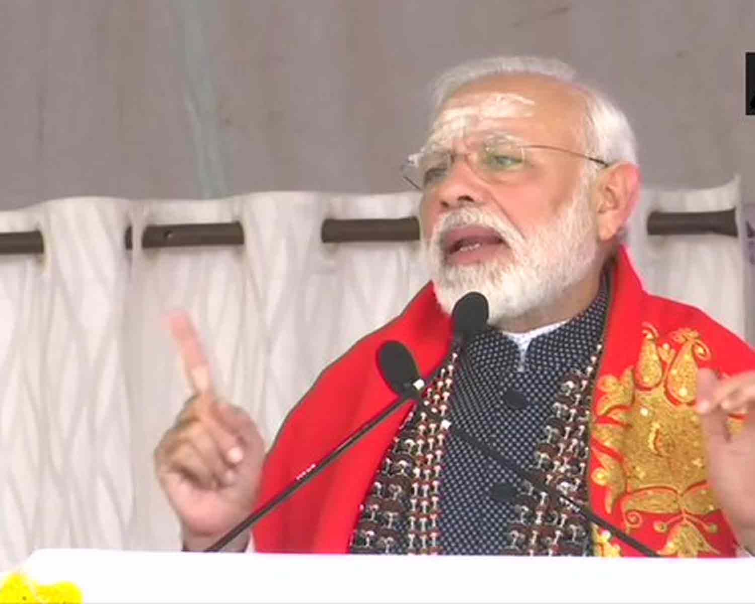 PM Modi hits out at Congress for opposing CAA, says Opposition doesn&#039;t speak against Pakistan 