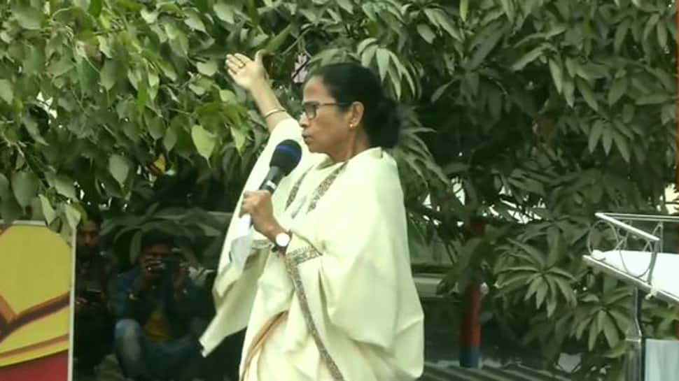 Mamata Banerjee holds anti-CAA rally in Siliguri; calls PM Modi &#039;Pakistan&#039;s ambassador&#039;  