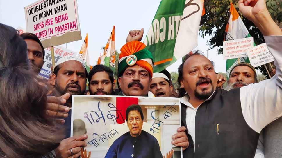 Youth Congress workers hold protest against Pakistan over Nankana Sahib attack