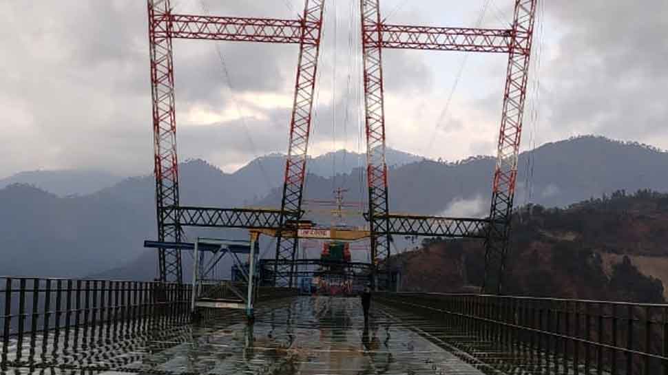 India gets world&#039;s highest railway bridge on Chenab, to connect J&amp;K with rest of the country