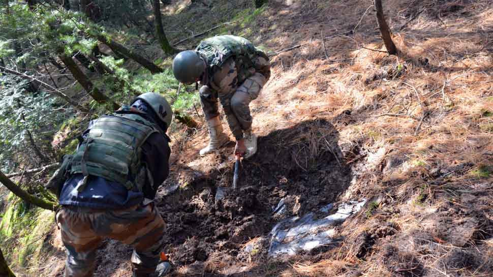 Major terror plot averted in Jammu and Kashmir&#039;s Sopore, 3 kg IED detected under bridge