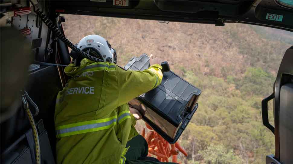 NSW's DPIE staff rains food to bushfire affceted animals