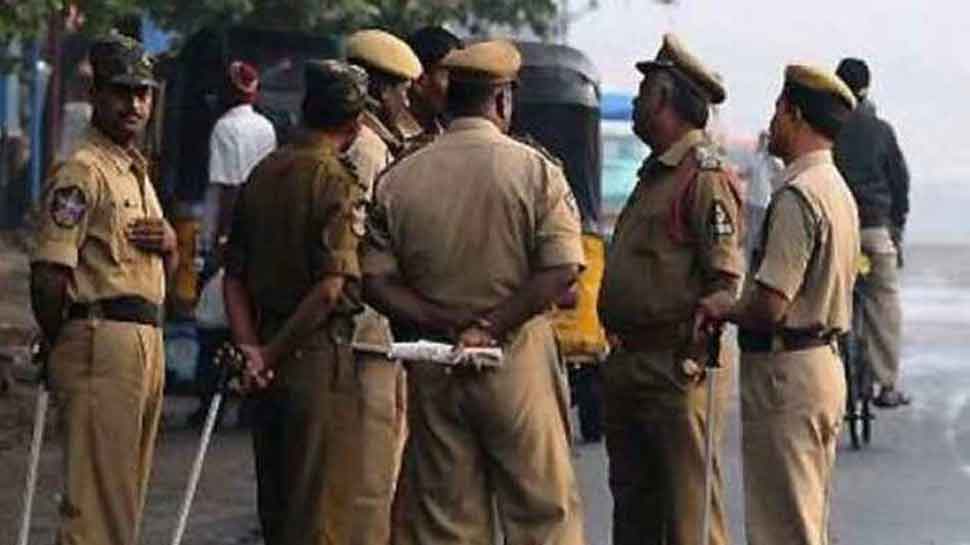 School bus attacked with crude bombs in Uttar Pradesh&#039;s Prayagraj, 2 students injured