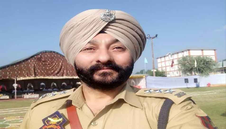 Jammu and Kashmir DSP Devinder Singh, arrested for helping terrorists, dismissed from service