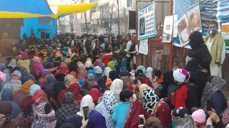 Delhi HC asks police to act as per law, keep public interest in mind in tackling Shaheen Bagh protesters