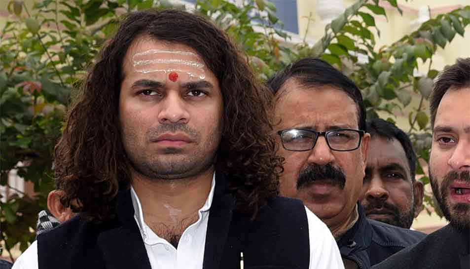 Bihar: Tej Pratap Yadav slams Nitish Kumar for human chain event in Patna