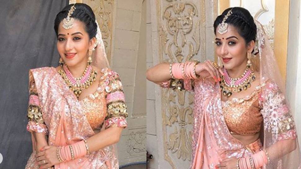 Have you seen Monalisa&#039;s new desi sensational look? See pics inside