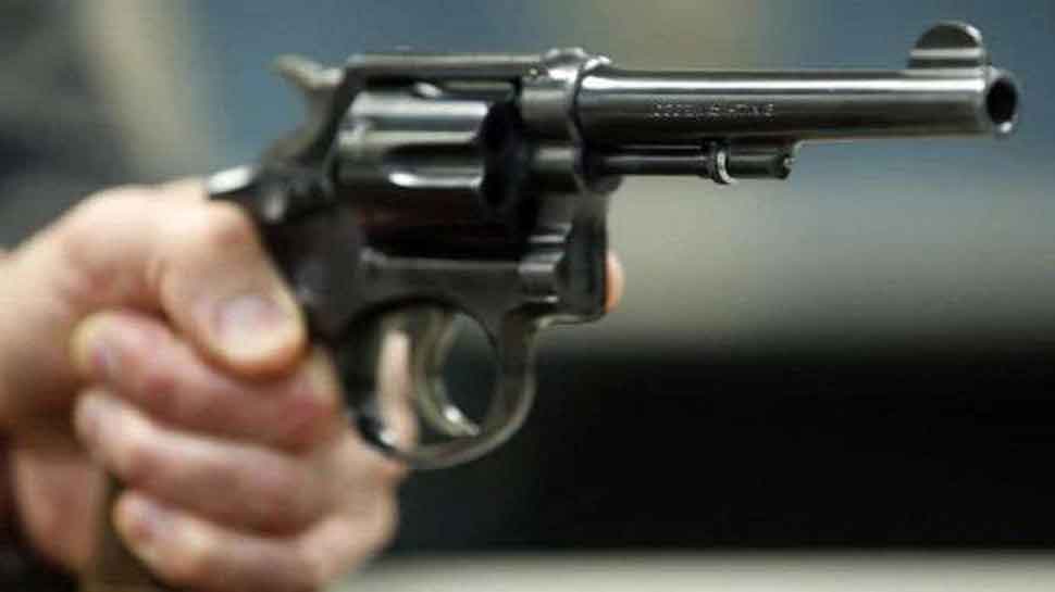 Uttar Pradesh: Army personnel&#039;s son brings father pistol to school during fight with friends