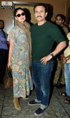 Kareena and Saif strike a pose!